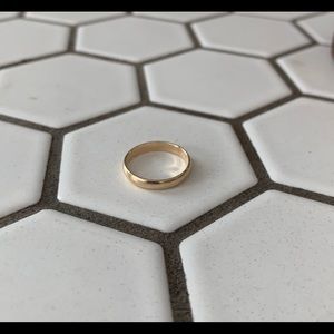 10k Yellow Gold Band